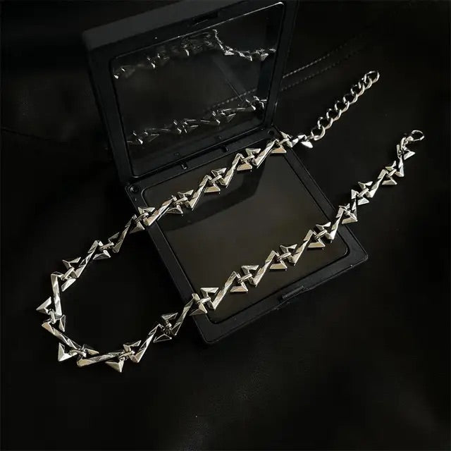 Zephyr Chain Necklace