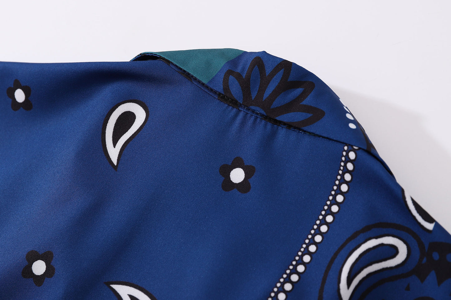 h0neybear - Blue Paisley Shirt | Trendy Hawaiian Shirts