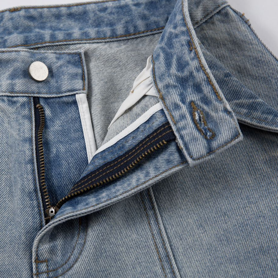 Paneled Light Wash Barrel Jeans