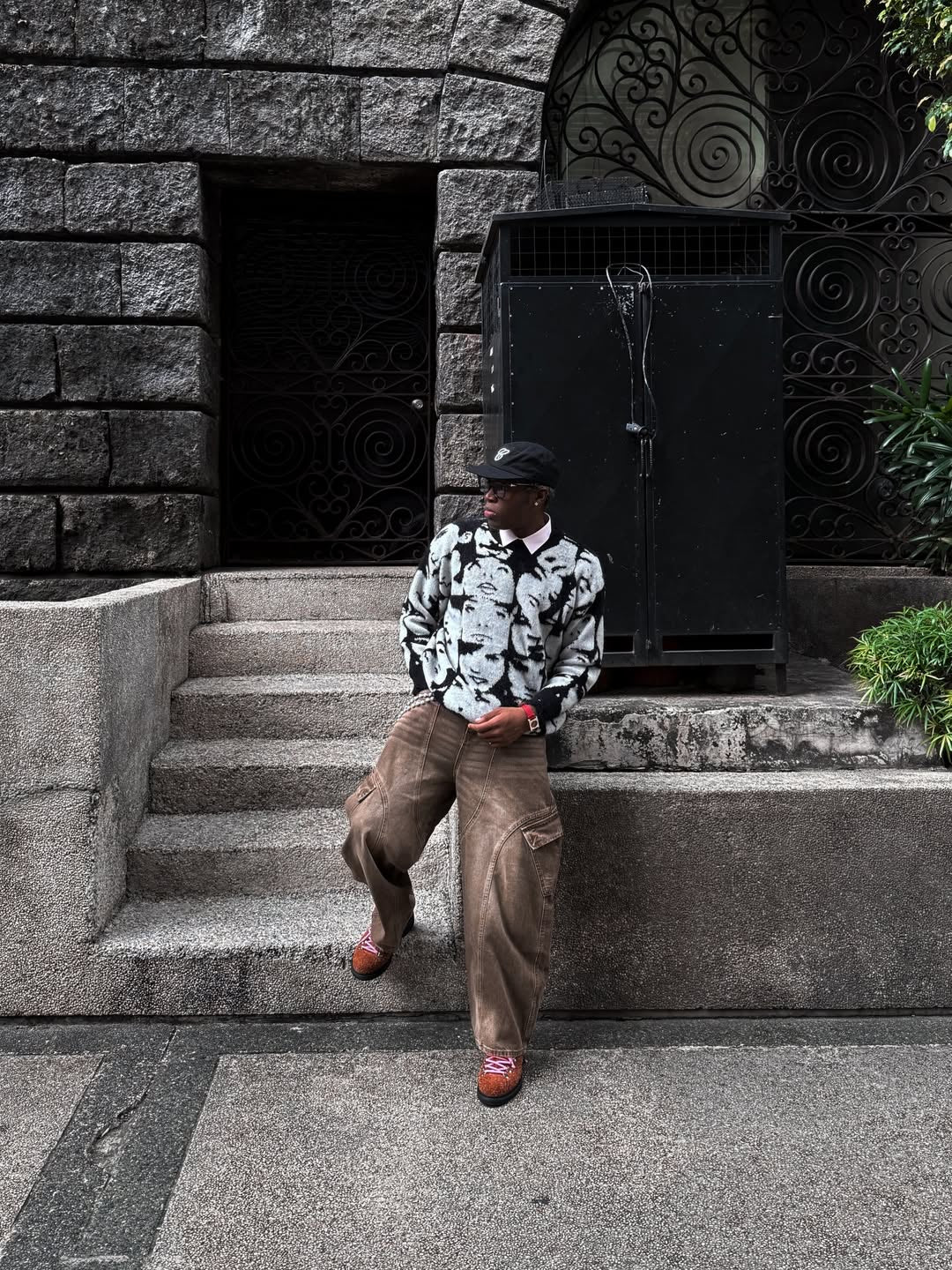 Brown Wash Cargo Barrel Jeans