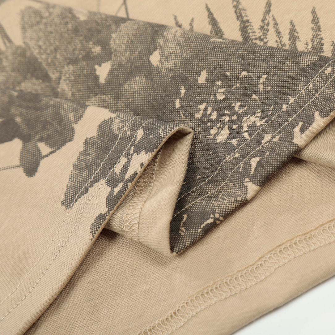 Hollow Bloom Graphic T-Shirt