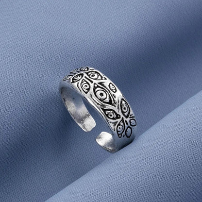 Enchanting Eyelet Ring