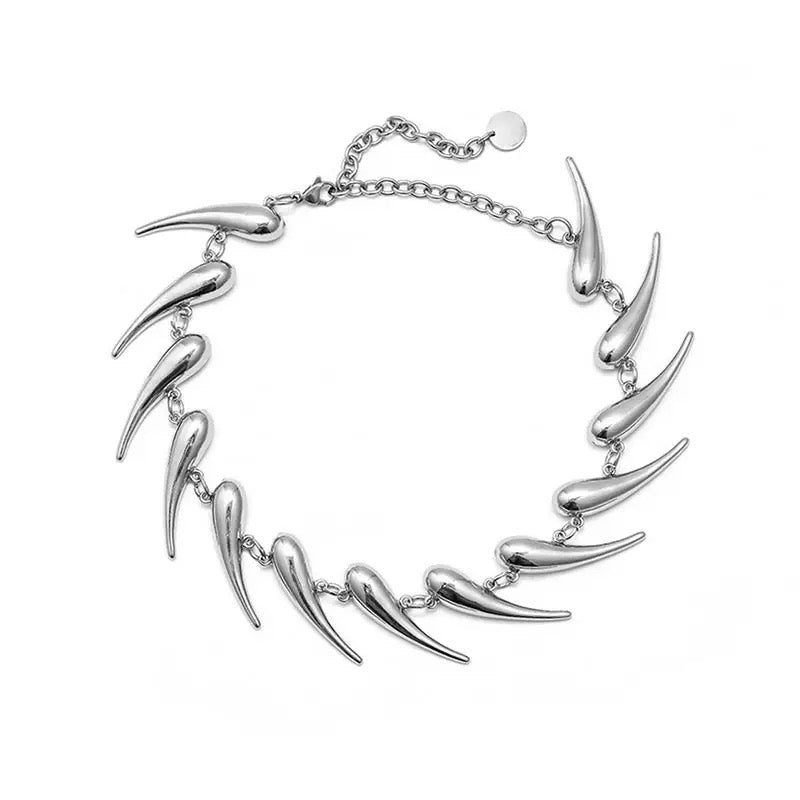Icicle Thorn Necklace