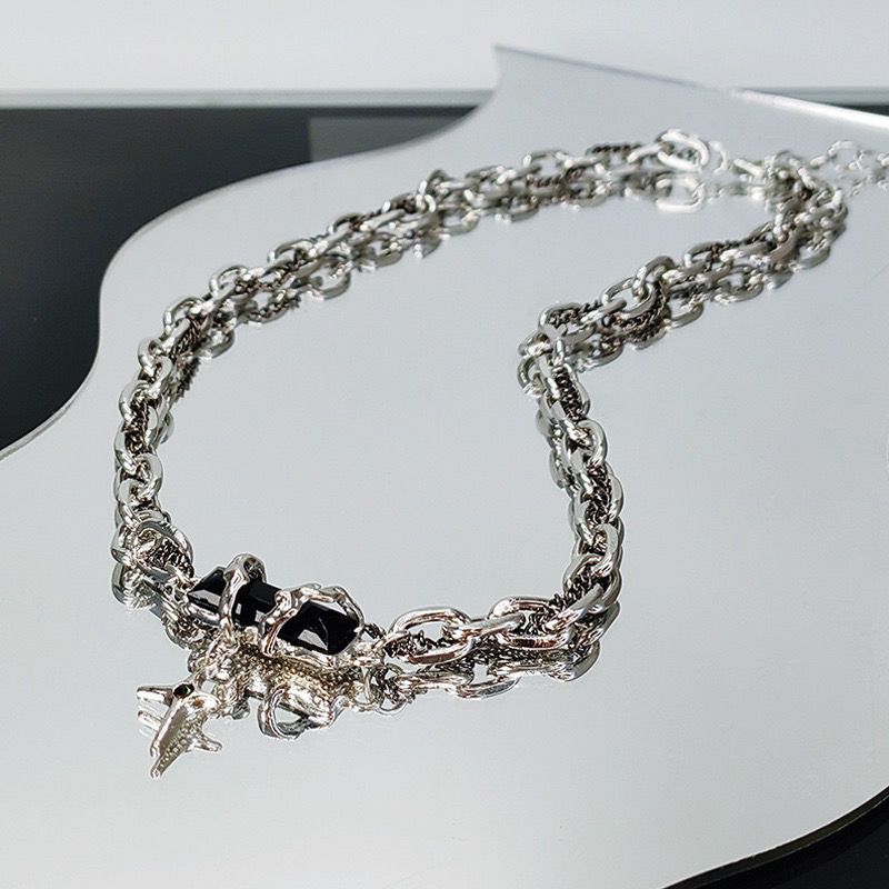 Nocturne Cross Chain Necklace