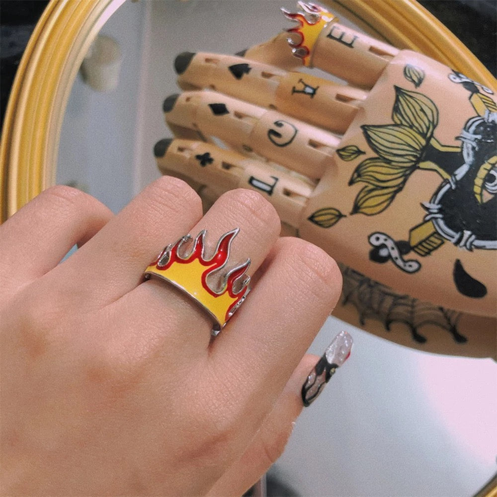 Aesthetic Flames Ring | Y2K Jewelry | h0neybear